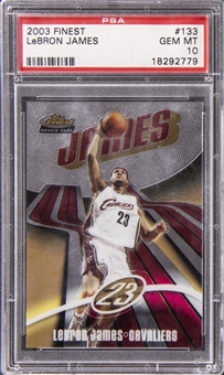 2003/04 Topps Finest #133 LeBron James Rookie Card (#633/999) – PSA GEM MT 10